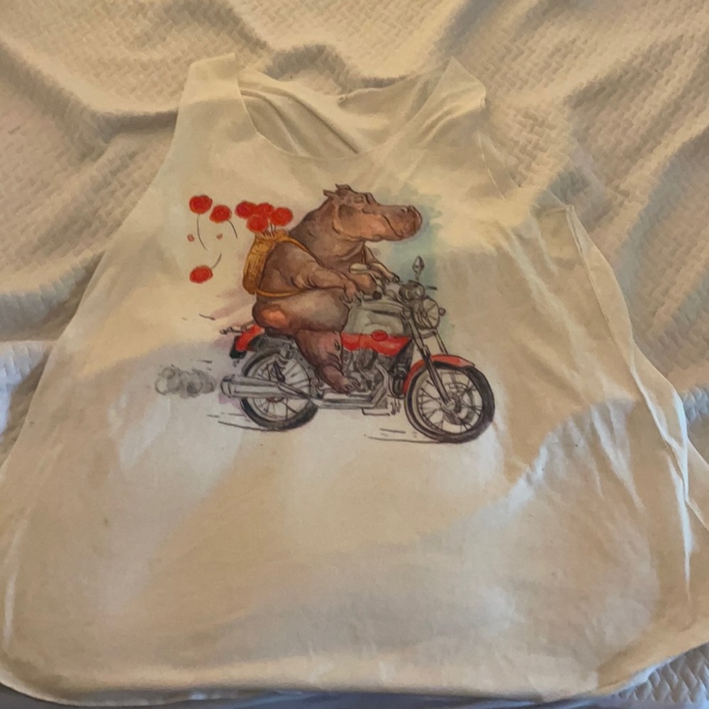 XL tank top with hippo on a bike